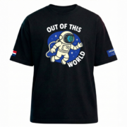 Camiseta Streetwear MOKEEP UNIVERSE - Detalhe Estampa Gráfica Alta Definição