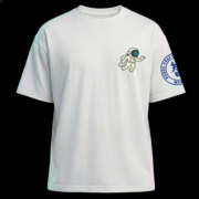 Camiseta Oversized Streetwear MOKEEP UNIVERSE 2026 - Detalhe Estampa Espacial Streetwear